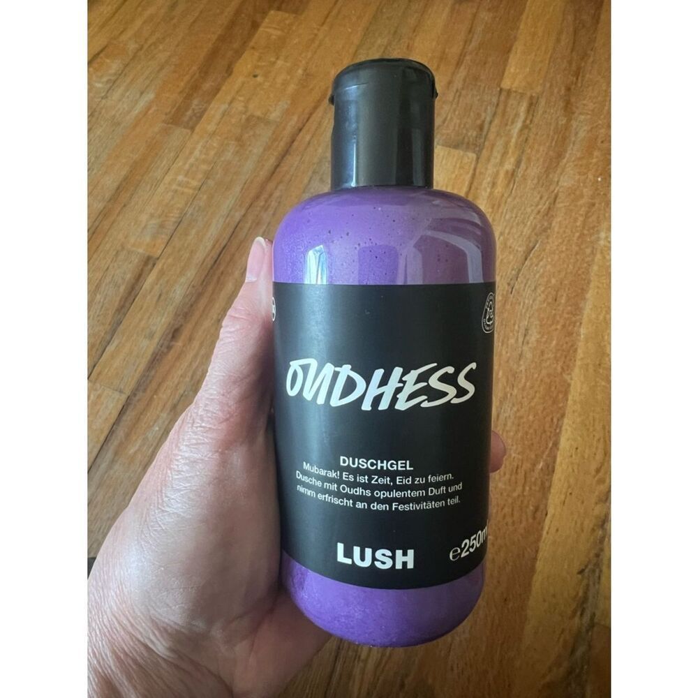 LUSH UK Oudhess Shower Gel 8.4 oz RARE BRAND NEW